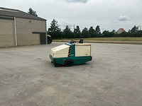 1997 tennant 355 zelfrijdende veegmachine - afbeelding 16 van  35