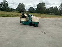 1997 tennant 355 zelfrijdende veegmachine - afbeelding 32 van  35