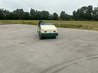 1997 tennant 355 zelfrijdende veegmachine - afbeelding 26 van  59