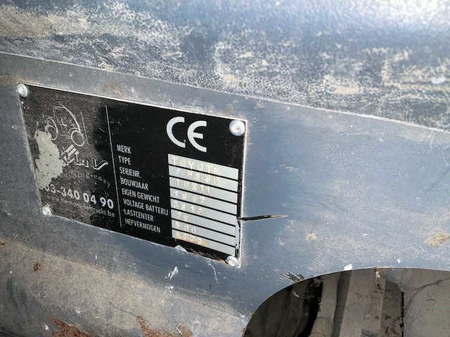 1997 toyota fb30 vorkheftruck - afbeelding 9 van  11