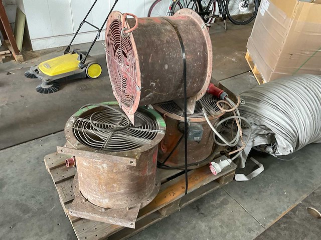 1997 triple a fans ventilator (3x) - afbeelding 1 van  5