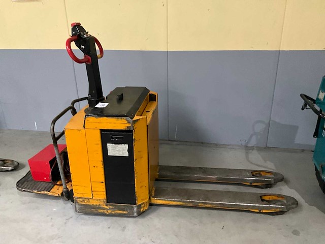 1997 vestergaard sl22i elektrische palletwagen - afbeelding 6 van  13