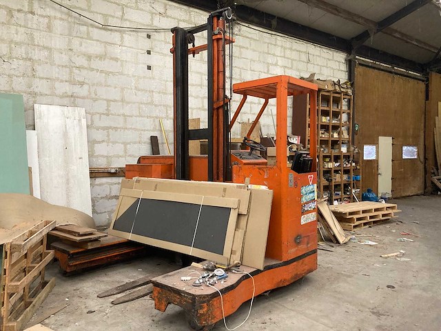 1998 - heftruck - afbeelding 1 van  16