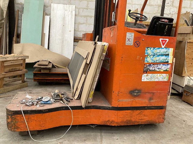 1998 - heftruck - afbeelding 9 van  16