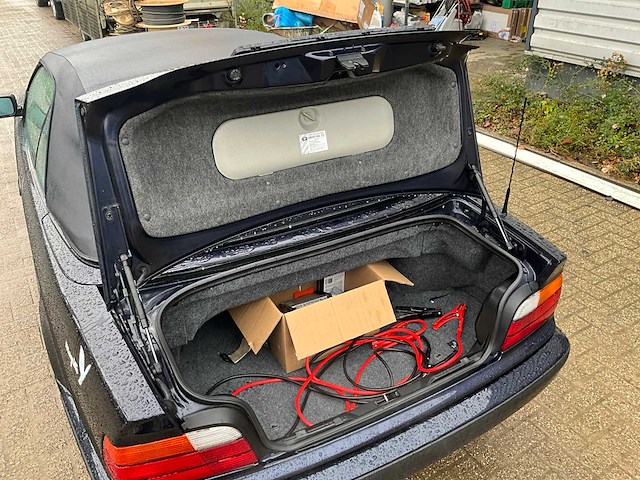 1998 bmw 320i personenauto - afbeelding 10 van  28