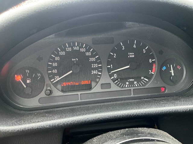 1998 bmw 320i personenauto - afbeelding 13 van  28