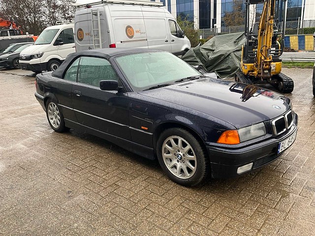 1998 bmw 320i personenauto - afbeelding 25 van  28