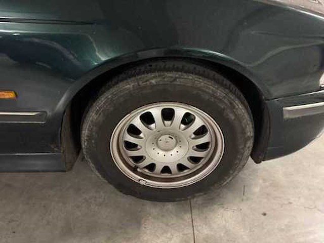 1998 bmw 523i personenauto - afbeelding 11 van  27