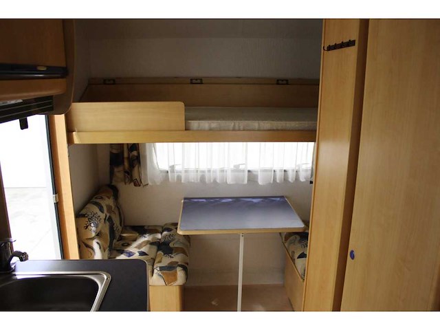 1998 caravelair 395td 395td caravan - afbeelding 15 van  25