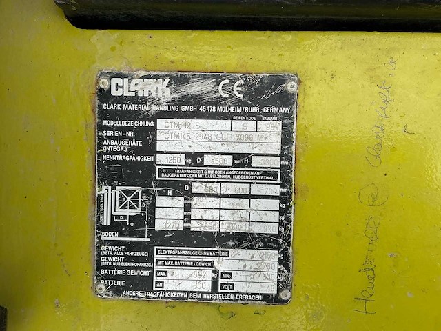 1998 clark ctm12s vorkheftruck - afbeelding 9 van  12