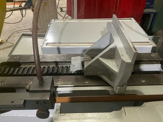 1998 fmb pegasus lintzaagmachine met rollenbaan - afbeelding 10 van  14