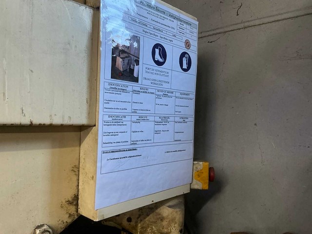 1998 geka puma 55/e-500 hydraulische ponsmachine - afbeelding 2 van  6