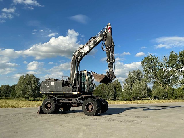 1998 hyundai robex-130w banden graafmachine - afbeelding 22 van  45
