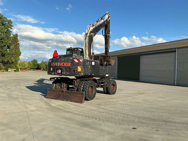 1998 hyundai robex-130w banden graafmachine - afbeelding 26 van  45
