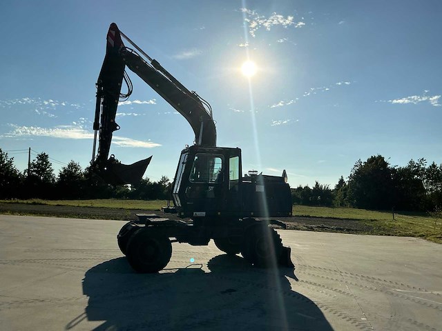 1998 hyundai robex-130w banden graafmachine - afbeelding 31 van  45