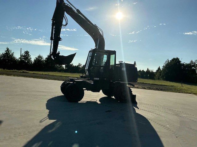 1998 hyundai robex-130w banden graafmachine - afbeelding 32 van  45