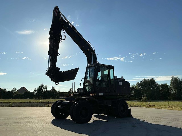 1998 hyundai robex-130w banden graafmachine - afbeelding 33 van  45