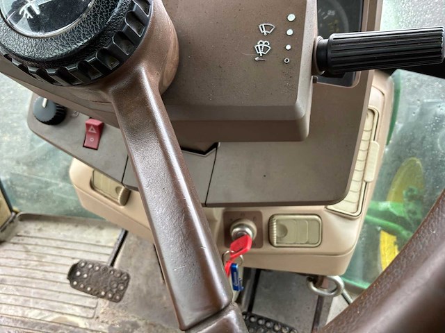1998 john deer 6310 4wd landbouwtractor - afbeelding 13 van  46