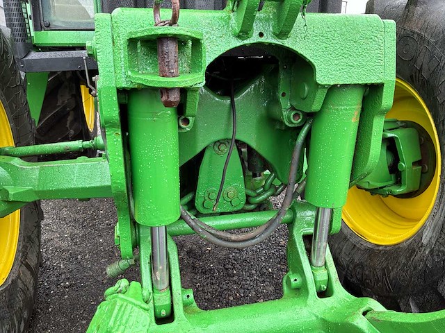 1998 john deer 6310 4wd landbouwtractor - afbeelding 24 van  46