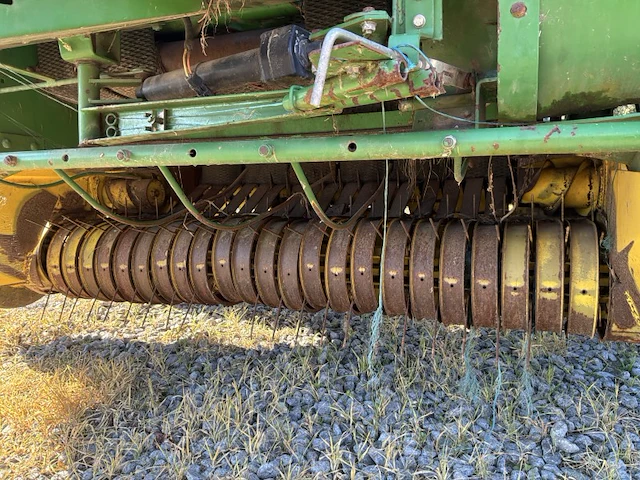1998 john-deere 580 ronde balenpers - afbeelding 22 van  23