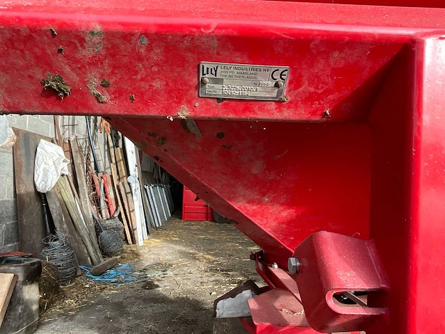 1998 lely centerliner kunstmeststrooier - afbeelding 8 van  10