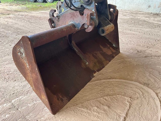 1998 liebherr 316 banden graafmachine - afbeelding 2 van  25
