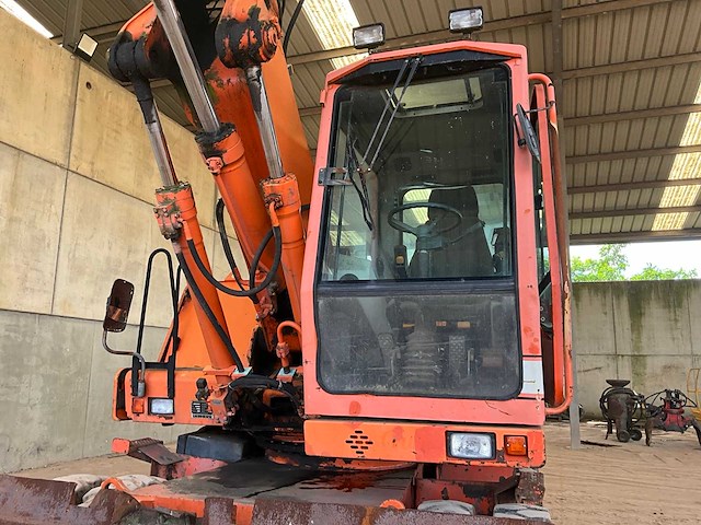 1998 liebherr 316 banden graafmachine - afbeelding 5 van  25