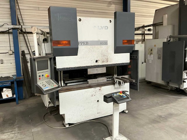 1998 lvd ppeb 80/20 cnc-kantbank - afbeelding 9 van  16