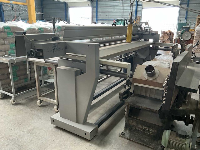1998 meber 2500 langbandschuurmachine - afbeelding 1 van  8