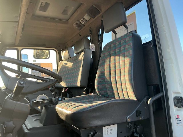 1998 mercedes-benz 1224 automatic 14.000 km vrachtwagen - afbeelding 10 van  33
