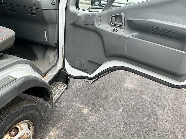 1998 mitsubishi canter depannagewagen / takelwagen - 7 plaatsen - functioneel - afbeelding 9 van  19