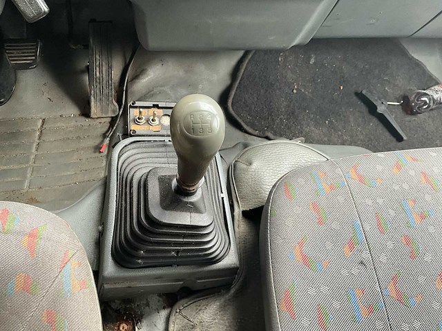 1998 mitsubishi canter depannagewagen / takelwagen - 7 plaatsen - functioneel - afbeelding 35 van  51
