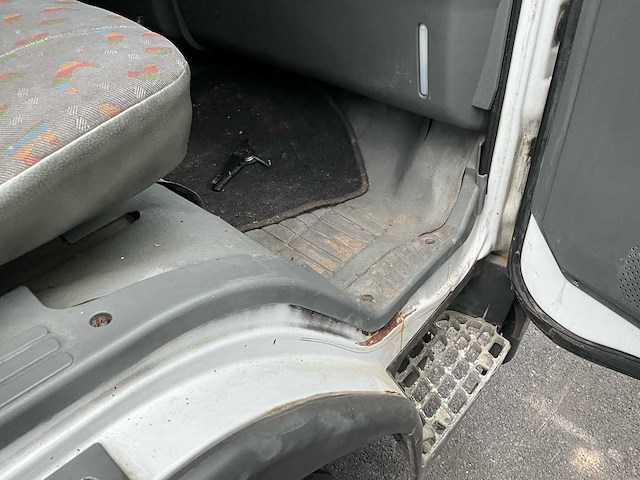 1998 mitsubishi canter depannagewagen / takelwagen - 7 plaatsen - functioneel - afbeelding 42 van  51