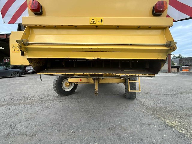 1998 new holland tx68 plus combine - afbeelding 36 van  58