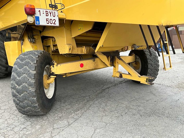 1998 new holland tx68 plus combine - afbeelding 38 van  58