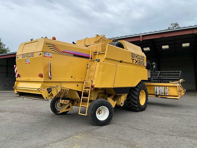 1998 new holland tx68 plus combine - afbeelding 45 van  58