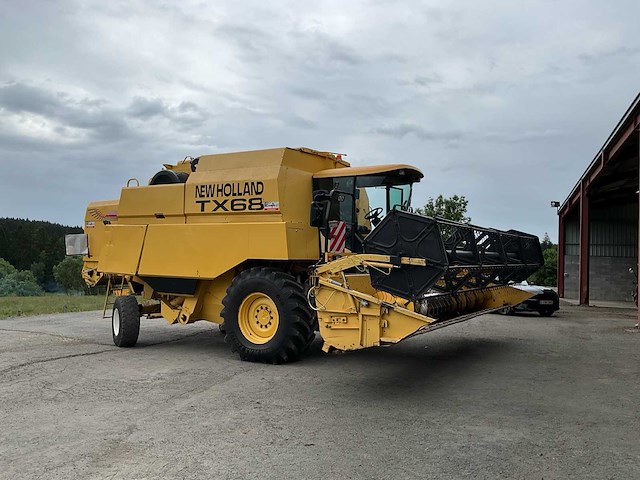 1998 new holland tx68 plus combine - afbeelding 56 van  58