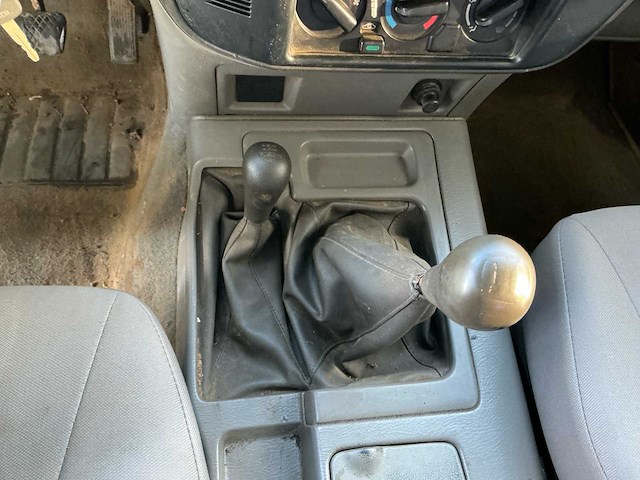 1998 nissan patrol gr personenauto lichte vracht - afbeelding 21 van  41
