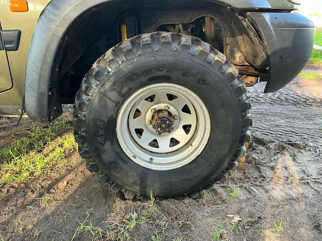 1998 nissan patrol gr personenauto lichte vracht - afbeelding 4 van  41