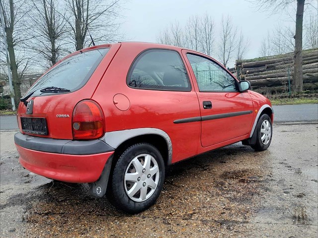 1998 opel corsa personenauto - afbeelding 12 van  17