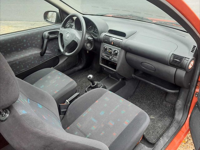 1998 opel corsa personenauto - afbeelding 16 van  17