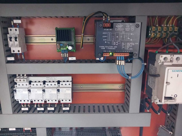 1998 padovani labor e2555 x 1500 - draaibank metaal - afbeelding 15 van  24