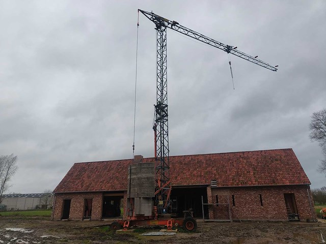 1998 peiner smk202 torenkraan - afbeelding 1 van  60