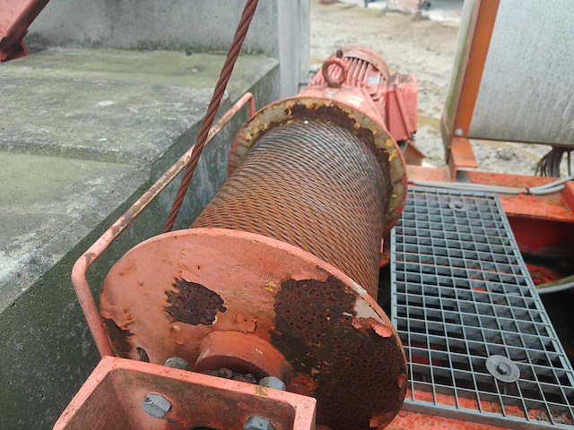 1998 peiner smk202 torenkraan - afbeelding 13 van  60