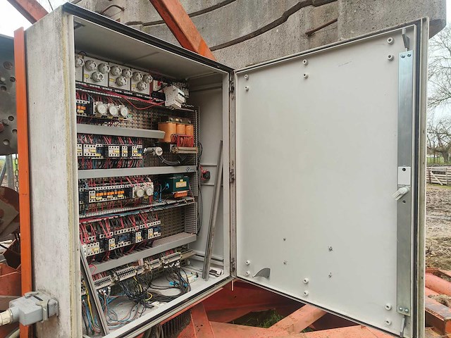 1998 peiner smk202 torenkraan - afbeelding 31 van  60