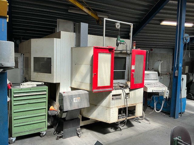 1998 quaser mk60iih horizontaal cnc-bewerkingscentrum - afbeelding 1 van  19