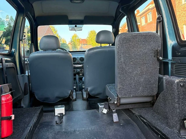 1998 renault kangoo personenauto - afbeelding 11 van  17