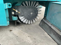 1998 tennant 64000 zelfrijdende veegmachine - afbeelding 6 van  73