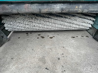 1998 tennant 64000 zelfrijdende veegmachine - afbeelding 12 van  73