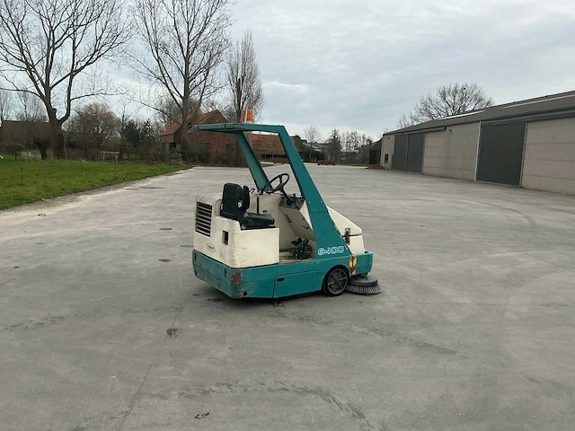 1998 tennant 64000 zelfrijdende veegmachine - afbeelding 26 van  73